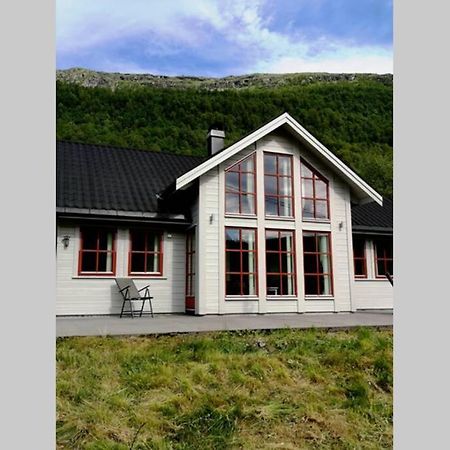 Casa Kleiv I Sogndalsdalen Villa Exterior photo