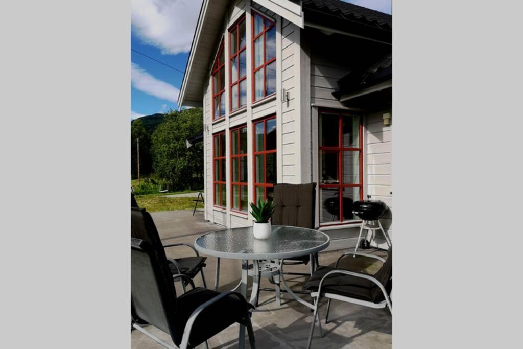 Casa Kleiv I Sogndalsdalen Villa Exterior photo